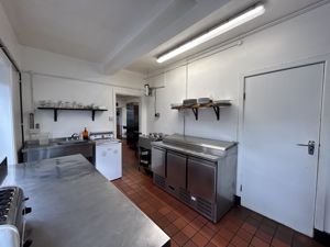 Photo 28- click for photo gallery